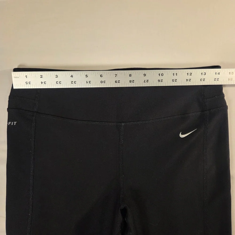 Nike Dri-Fit Women's Pull On Straight Leg Capri Leggings Size S Black